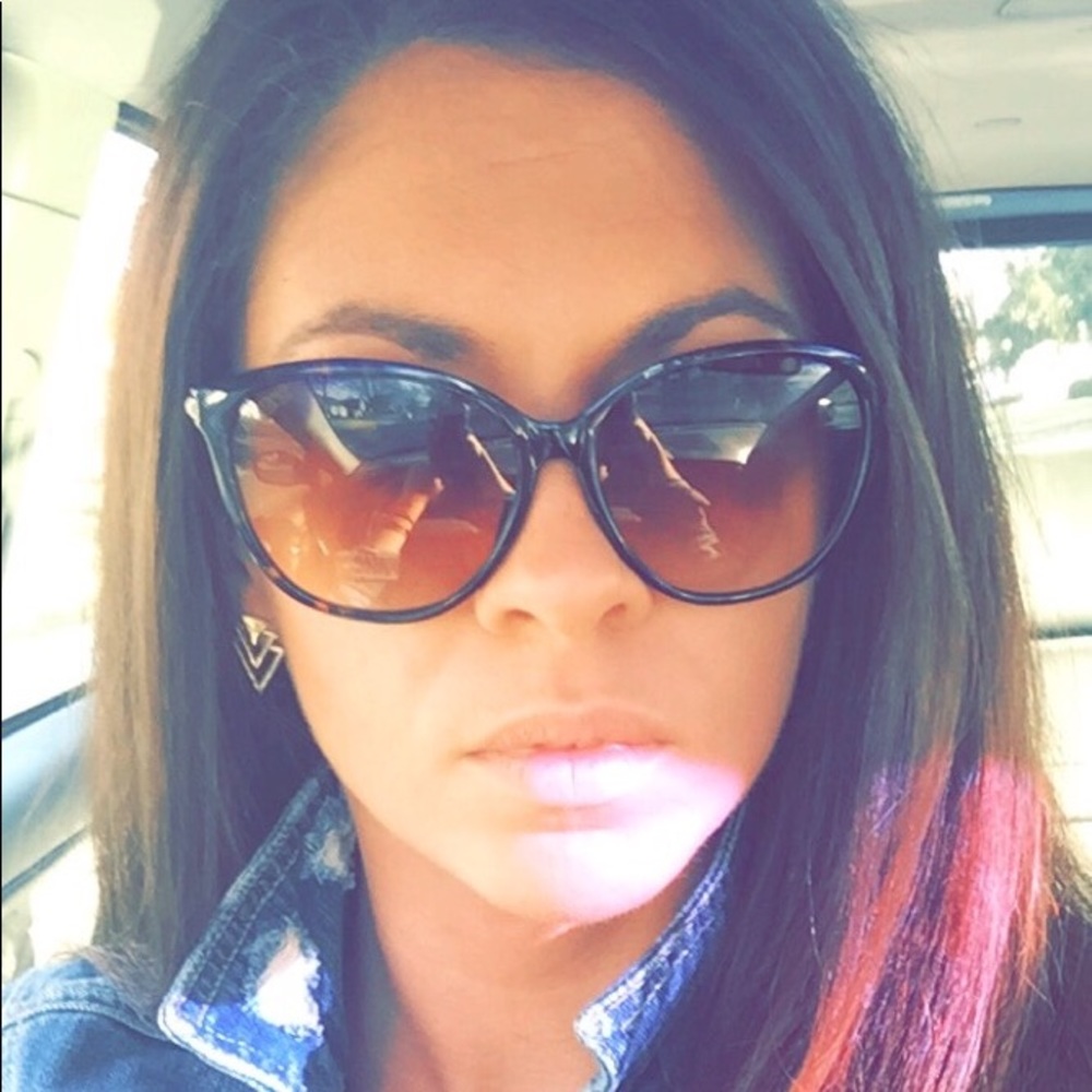 Meet your Posher, Erin